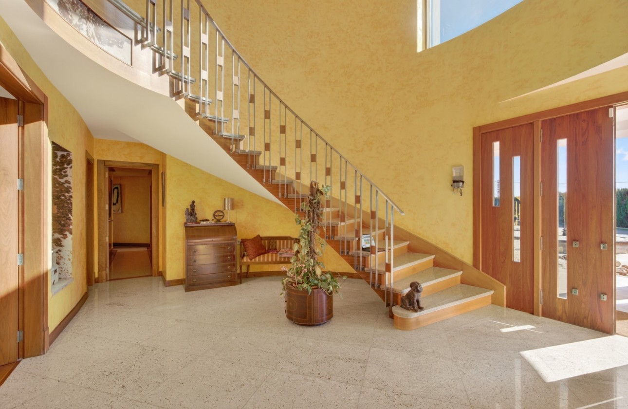 Rynek wtórny -  - Elche