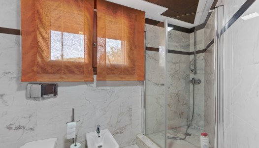 Rynek wtórny -  - Elche