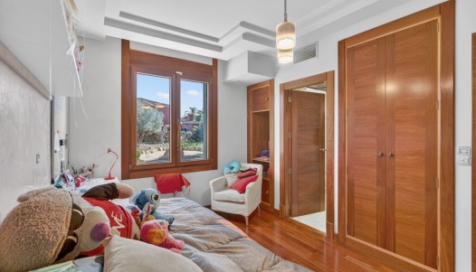 Rynek wtórny -  - Elche