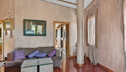 Rynek wtórny -  - Elche