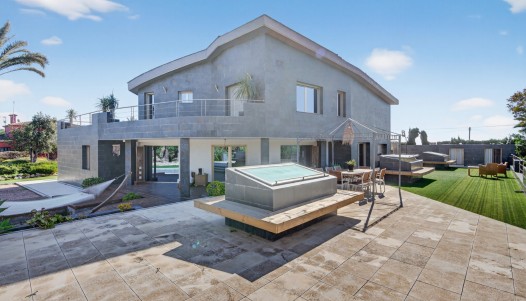 Rynek wtórny -  - Elche