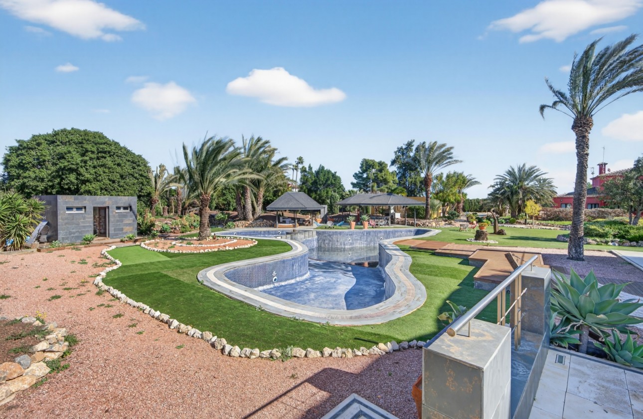 Rynek wtórny -  - Elche