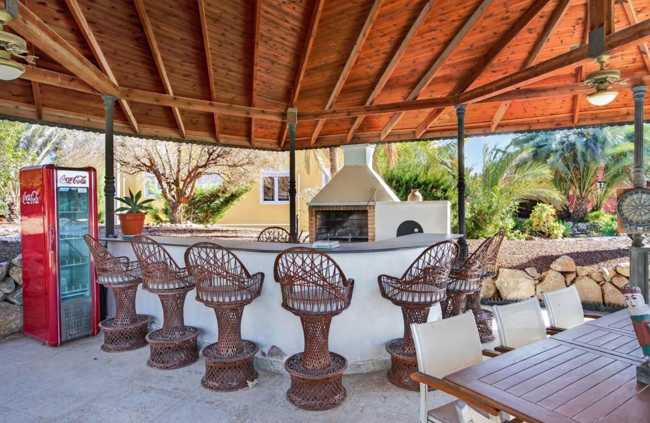 Rynek wtórny -  - Elche