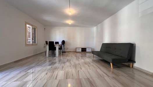 Location longue durée - Apartment - Alicante