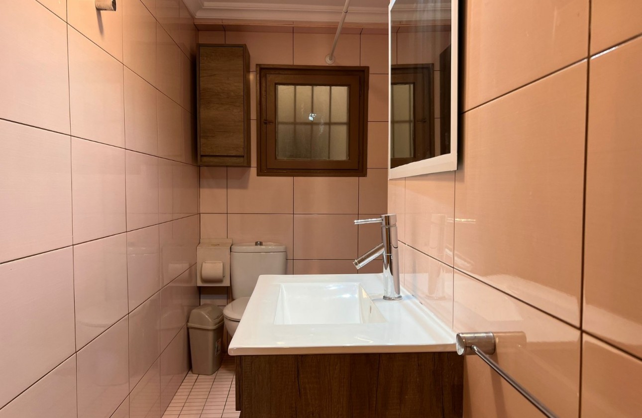 Location longue durée - Apartment - Alicante