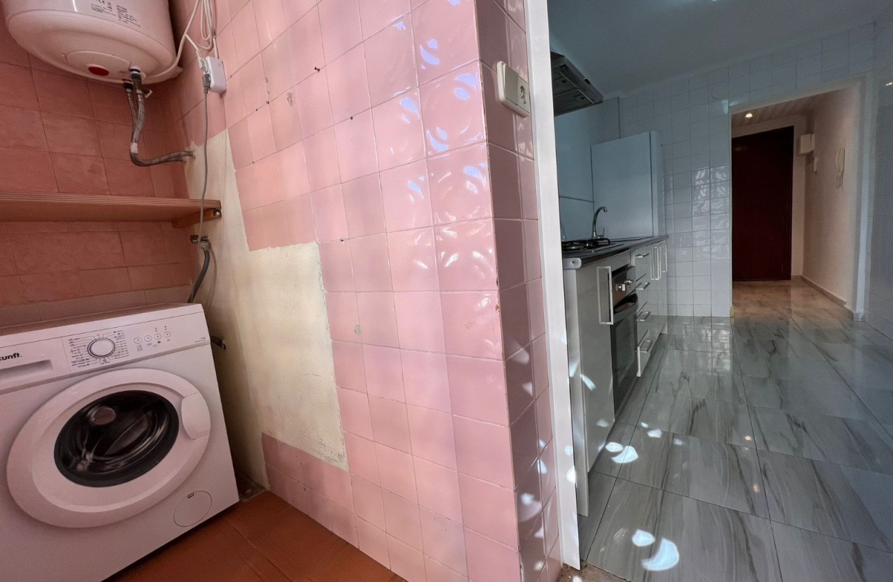 Location longue durée - Apartment - Alicante