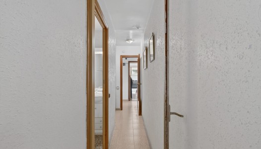 Resale - Apartment - Alicante - Center
