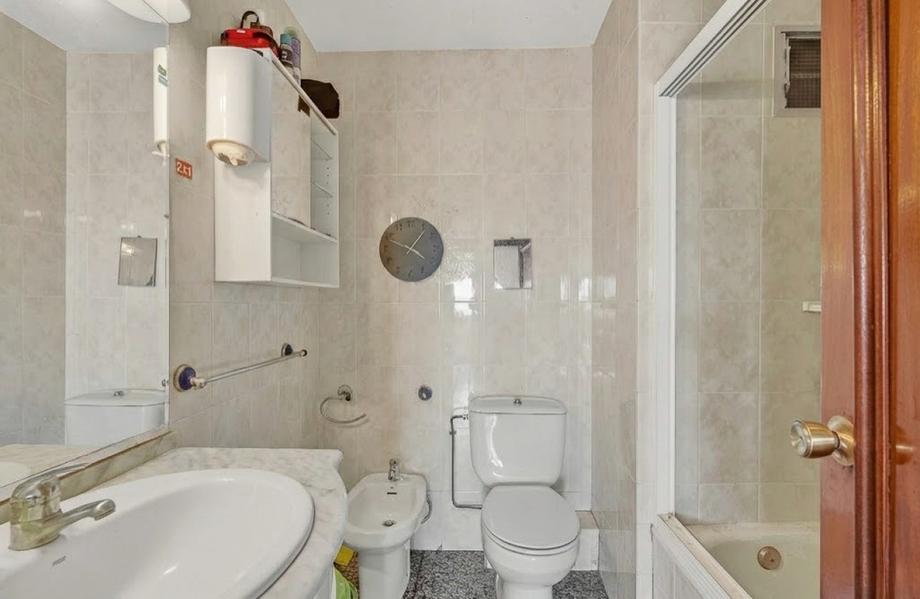 Resale - Apartment - Alicante - Center