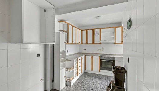 Resale - Apartment - Alicante - Center