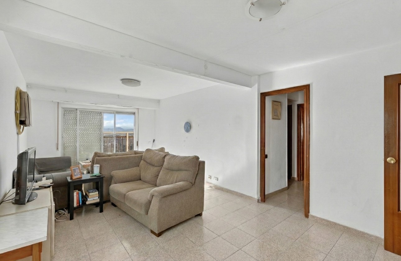 Resale - Apartment - Alicante - Center