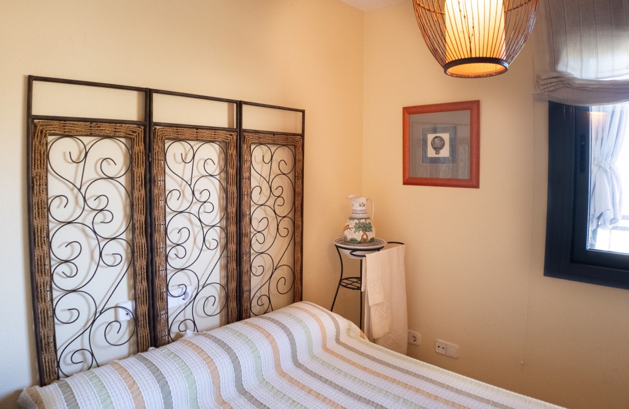 Resale - Apartment - Villajoyosa - Cala de Finestrat