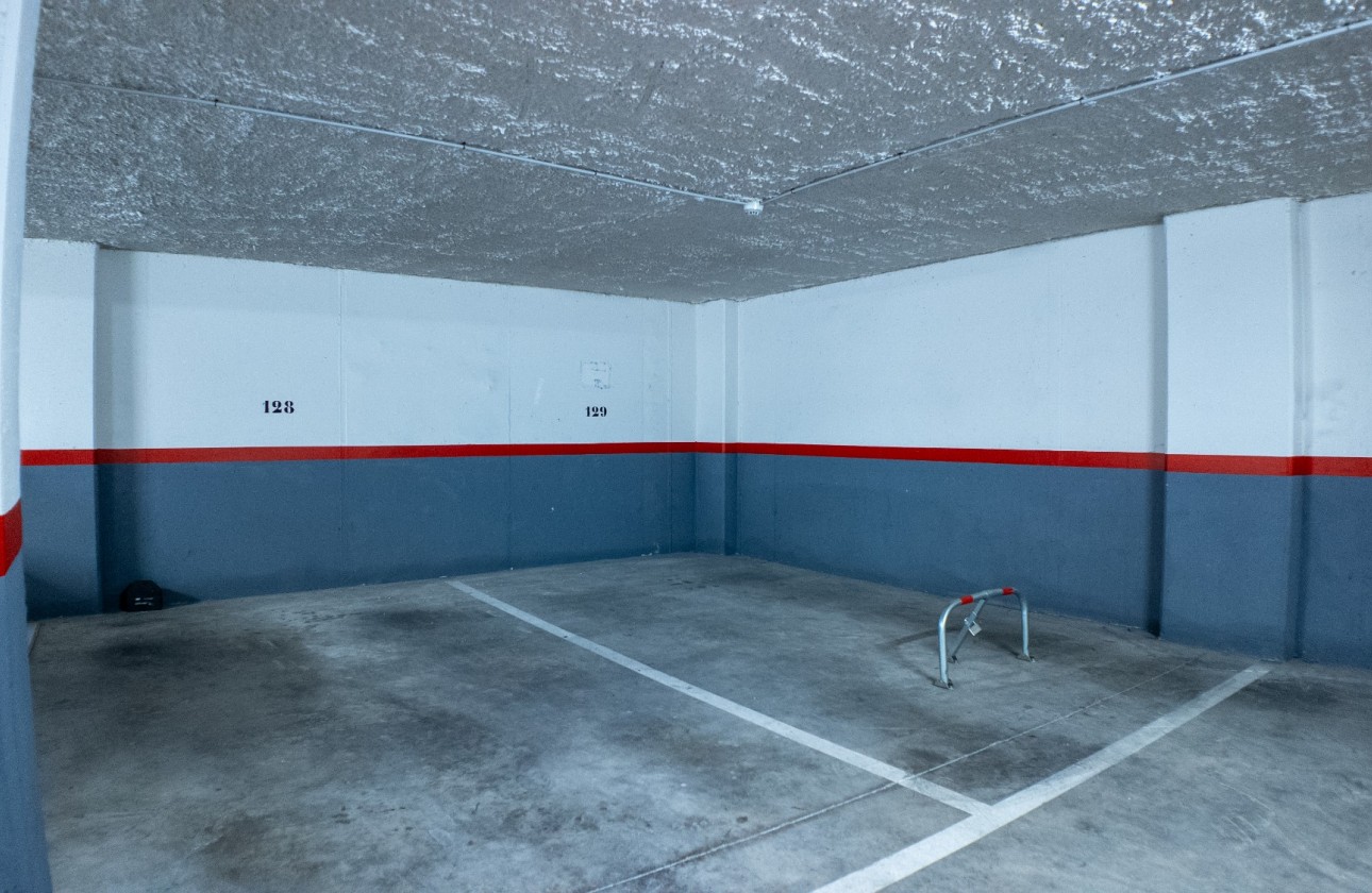 Resale - Apartment - Villajoyosa - Cala de Finestrat