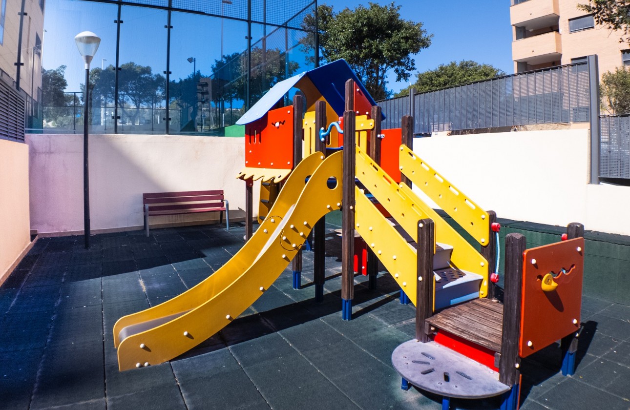 Resale - Apartment - Villajoyosa - Cala de Finestrat