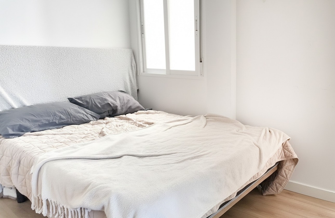 Resale - Apartment - Alicante - Center