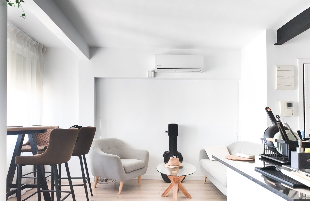 Resale - Apartment - Alicante - Center