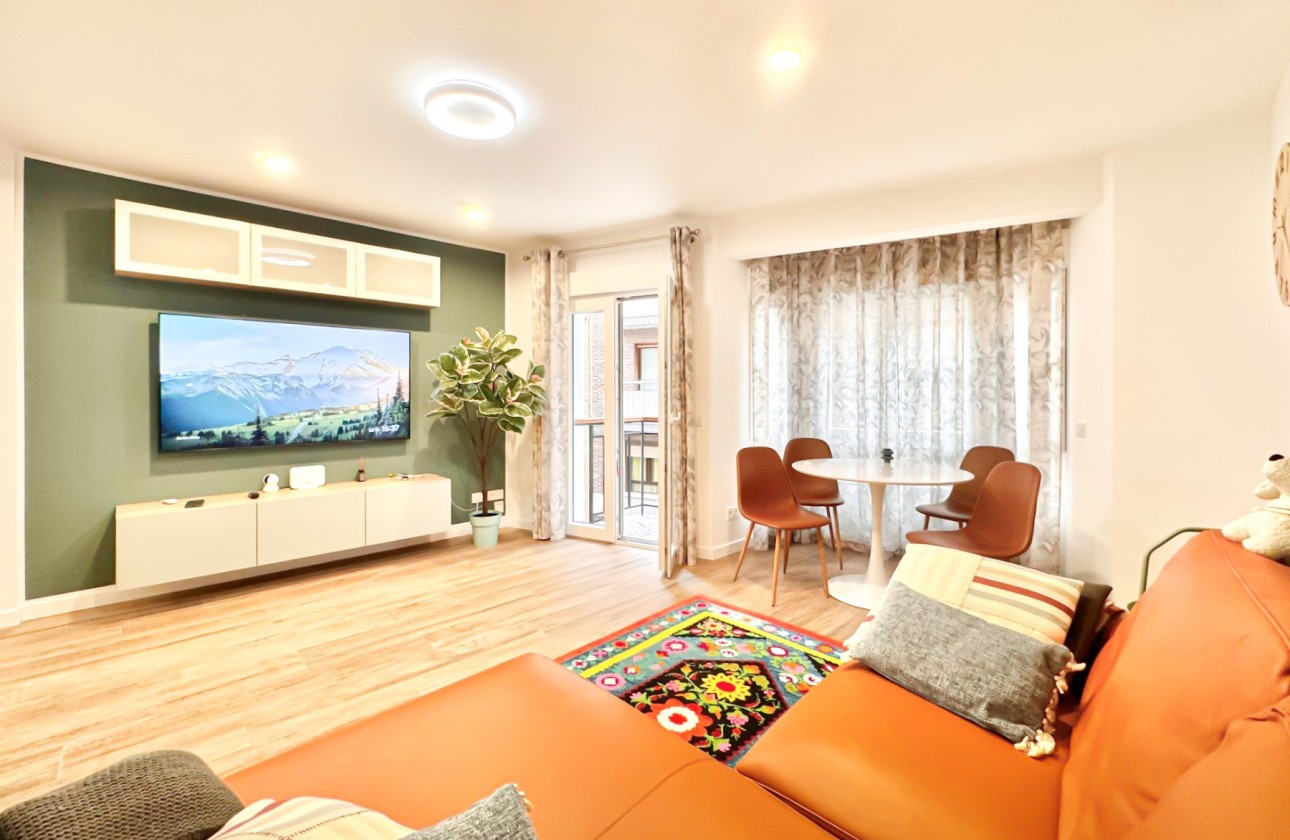 Resale - Apartment - Alicante - Carolinas Bajas	