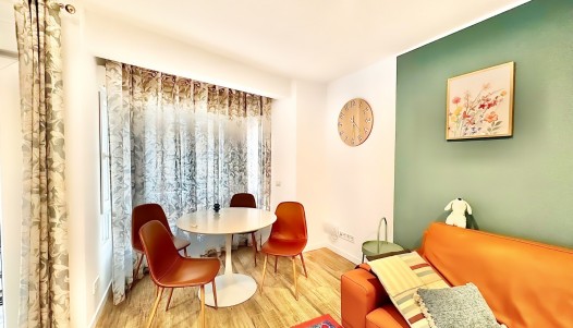 Resale - Apartment - Alicante - Carolinas Bajas	