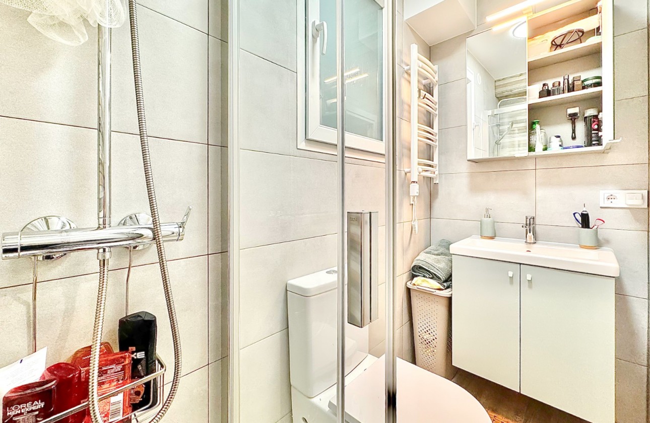 Resale - Apartment - Alicante - Carolinas Bajas	