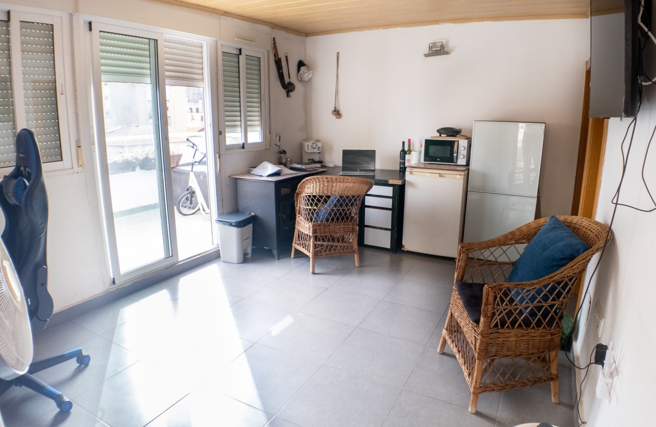 Resale - Apartment - Alicante - San Antón