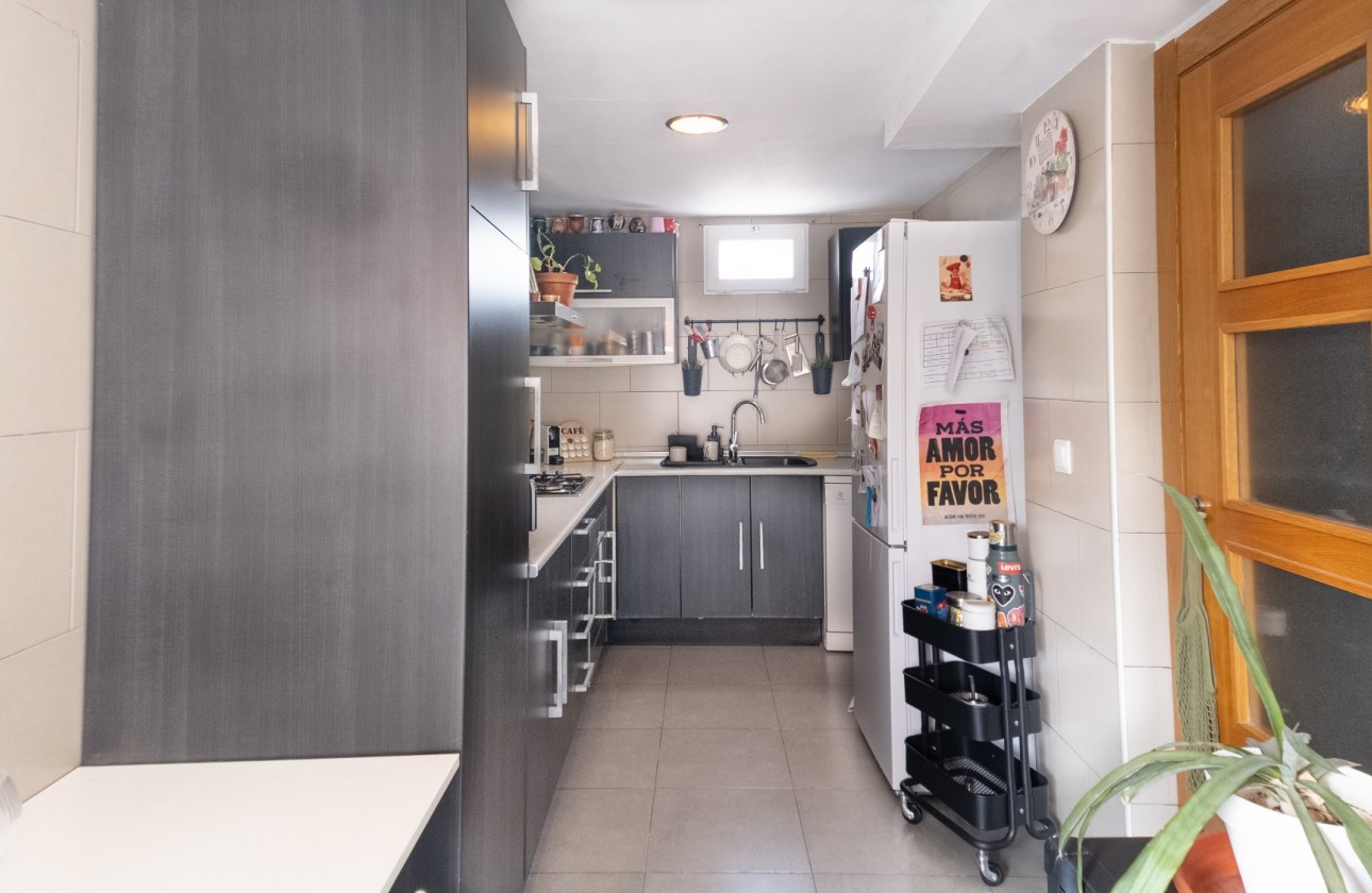 Resale - Apartment - Alicante - San Antón