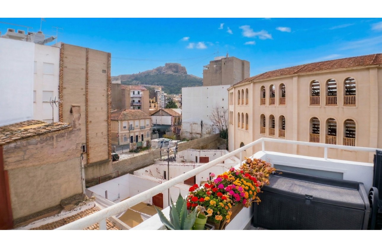 Resale - Apartment - Alicante - San Antón