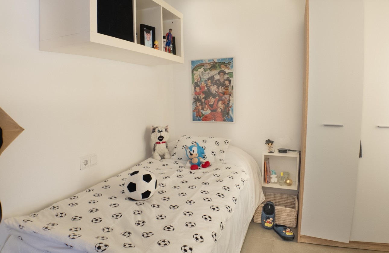 Resale - Apartment - Alicante - San Antón