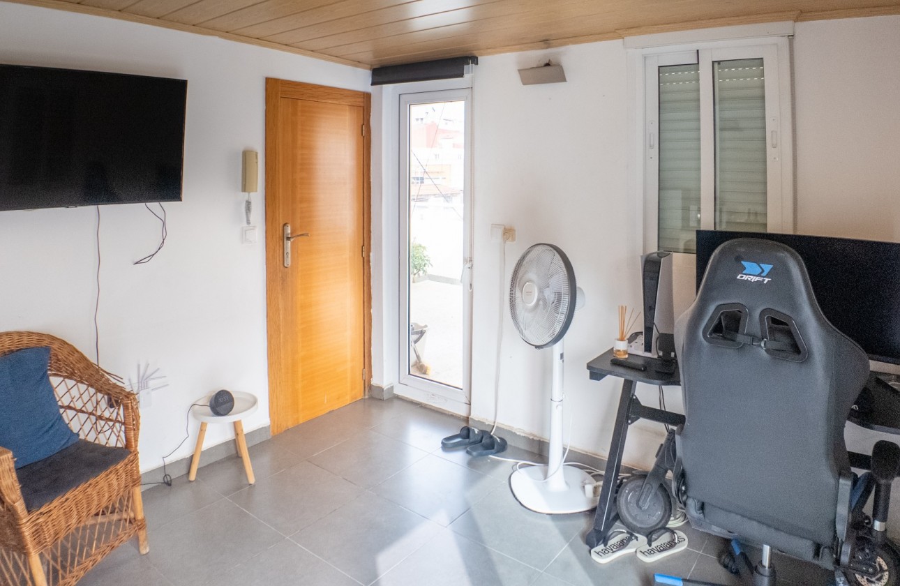 Resale - Apartment - Alicante - San Antón