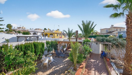 Resale - Villa - Gran Alacant