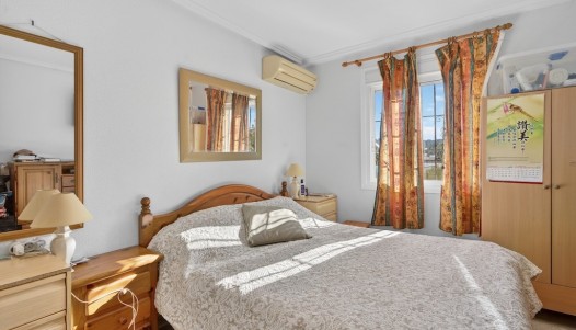 Resale - Villa - Gran Alacant