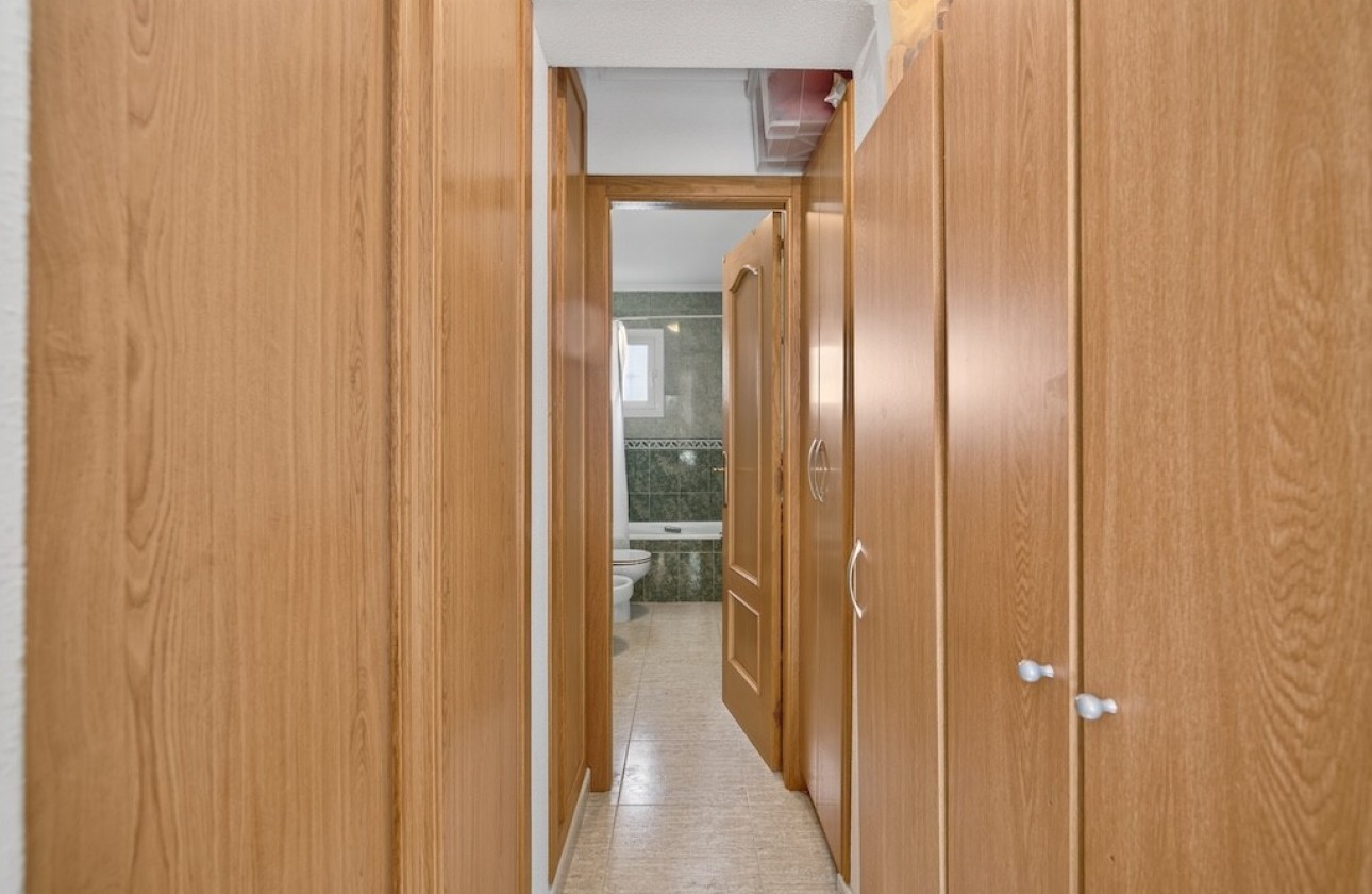 Resale - Villa - Gran Alacant