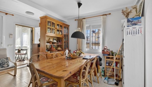 Resale - Villa - Gran Alacant