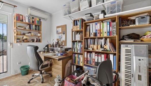 Resale - Villa - Gran Alacant