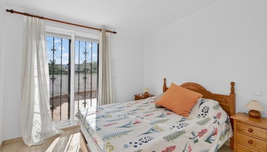 Resale - Villa - Gran Alacant