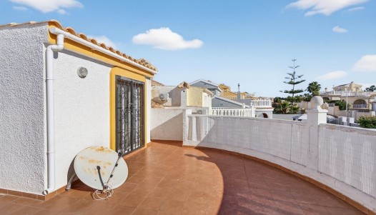Resale - Villa - Gran Alacant