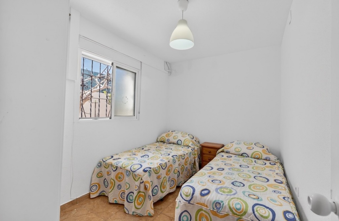 Resale - Villa - Gran Alacant