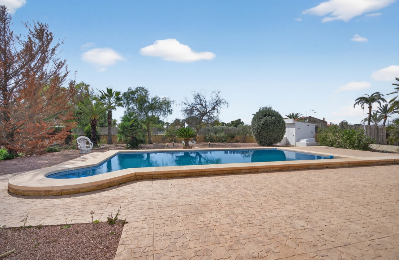 Brukte Boliger - Villa - Santa Pola