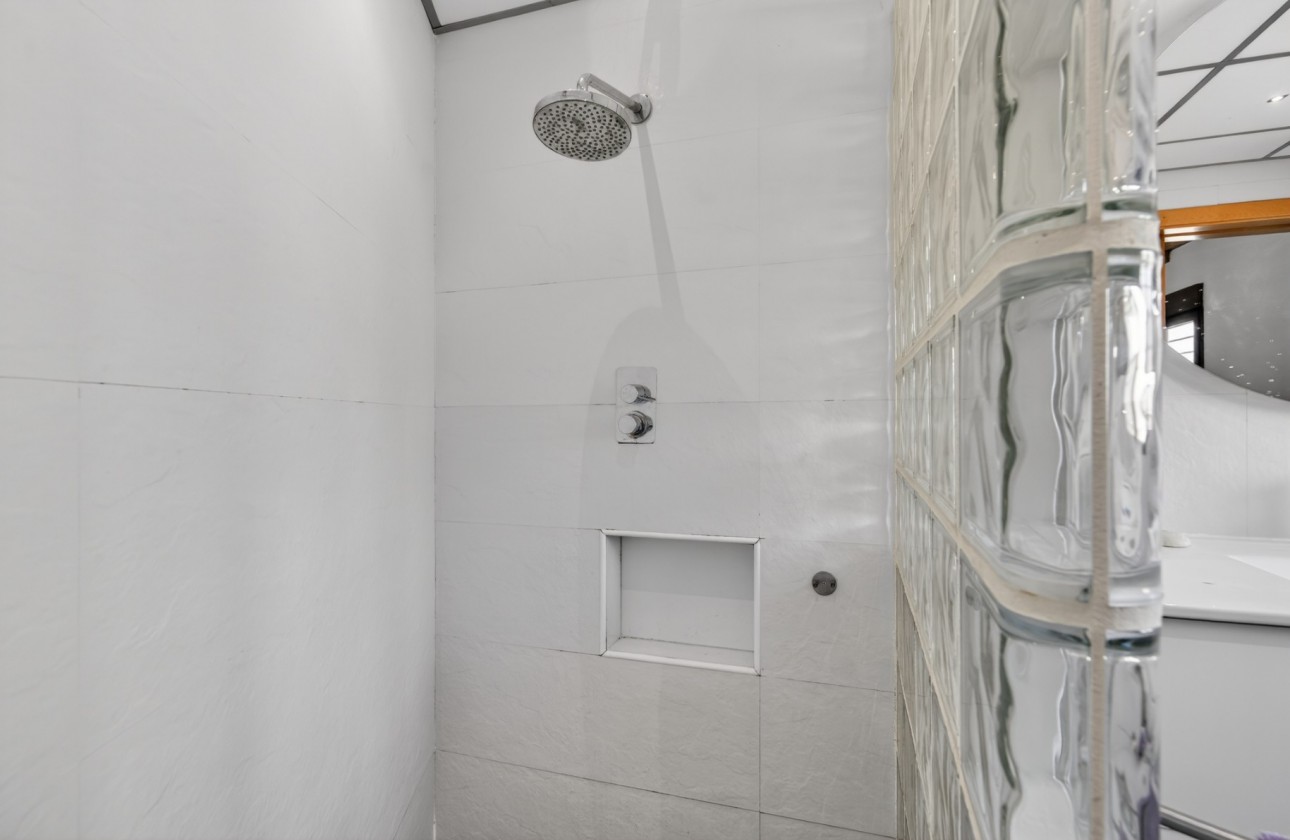 Brukte Boliger - Villa - Santa Pola