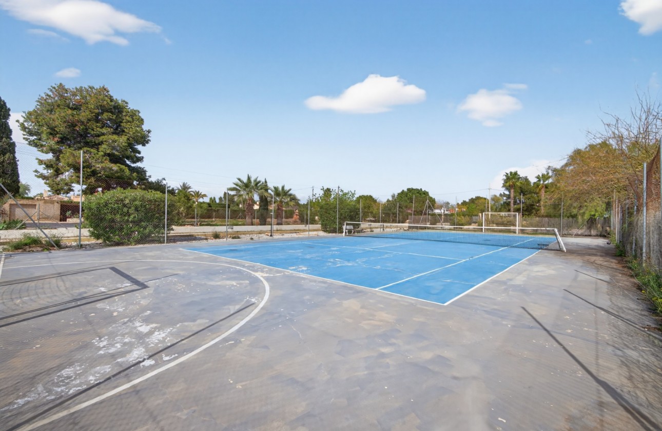 Brukte Boliger - Villa - Santa Pola