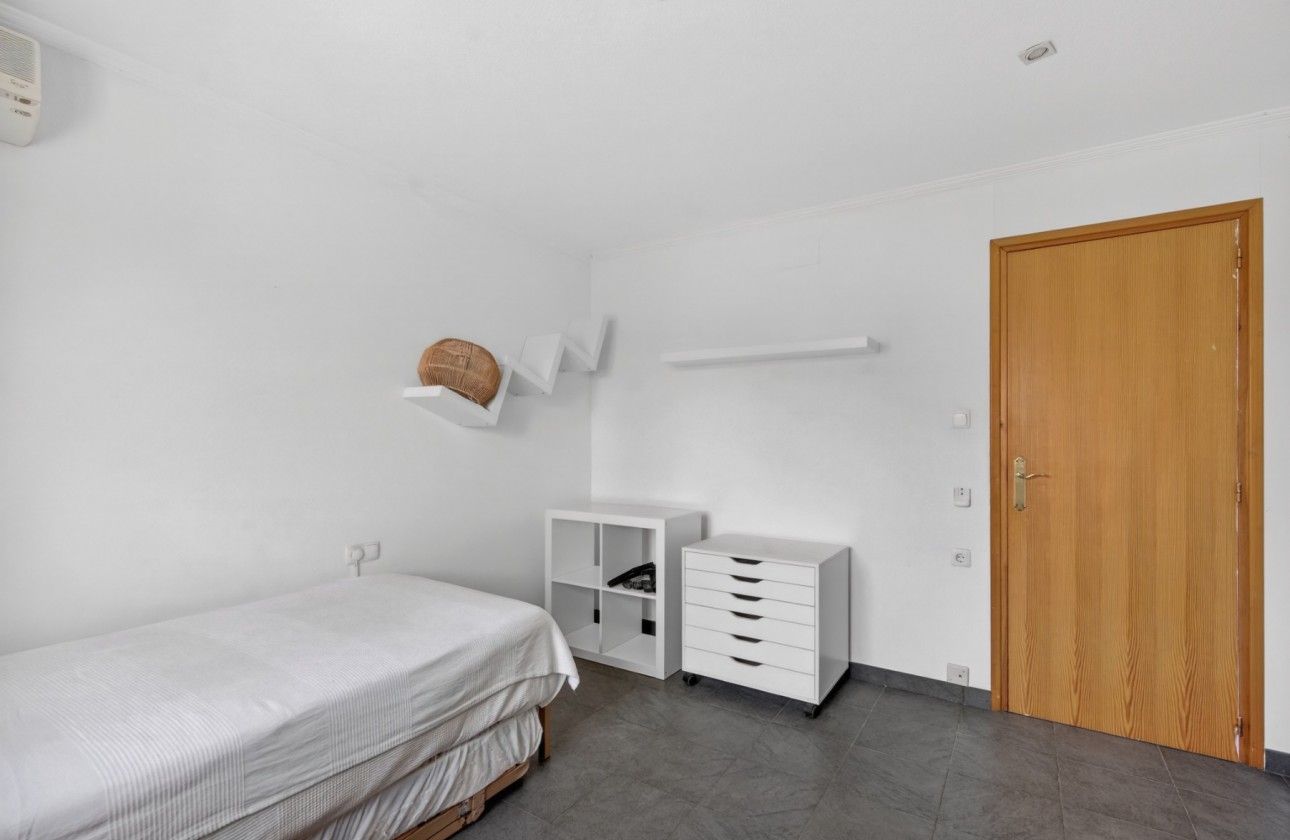 Brukte Boliger - Villa - Santa Pola