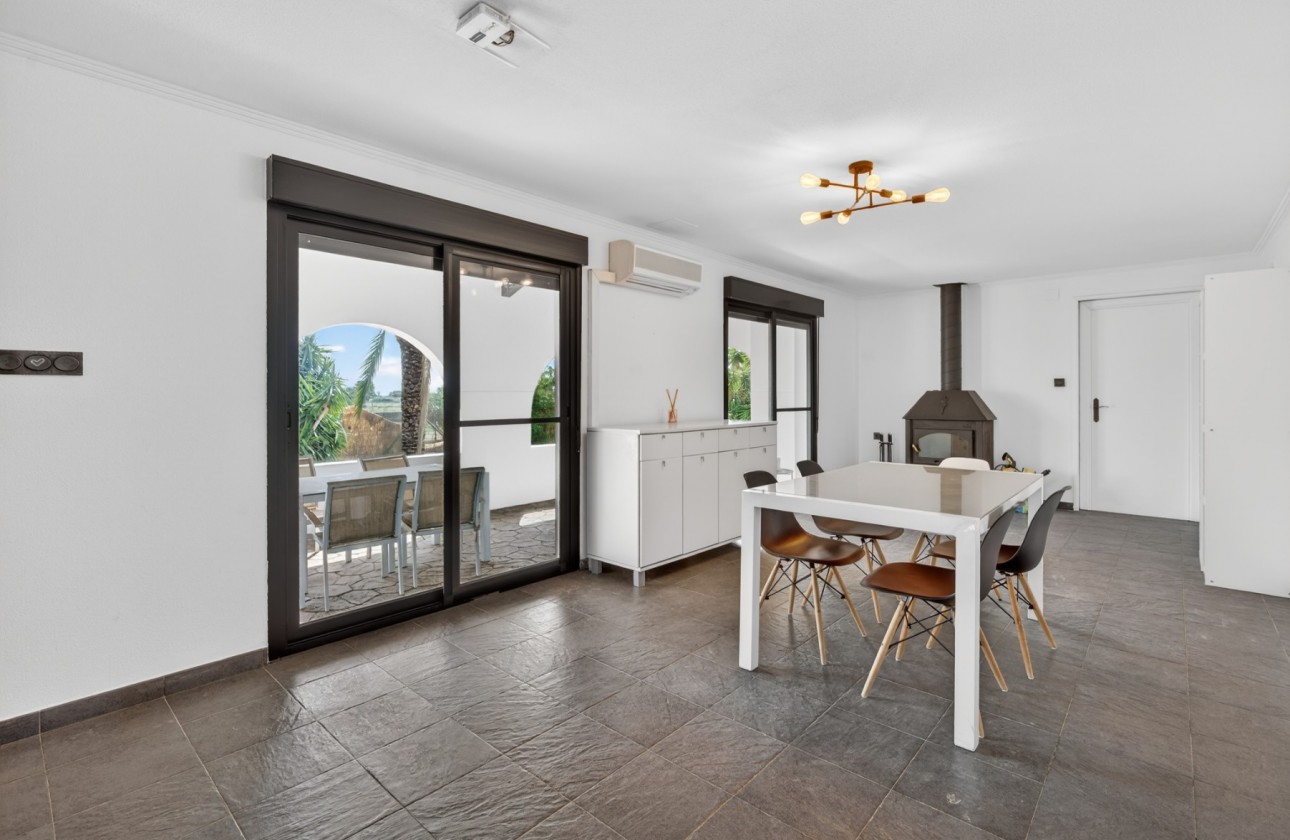 Brukte Boliger - Villa - Santa Pola