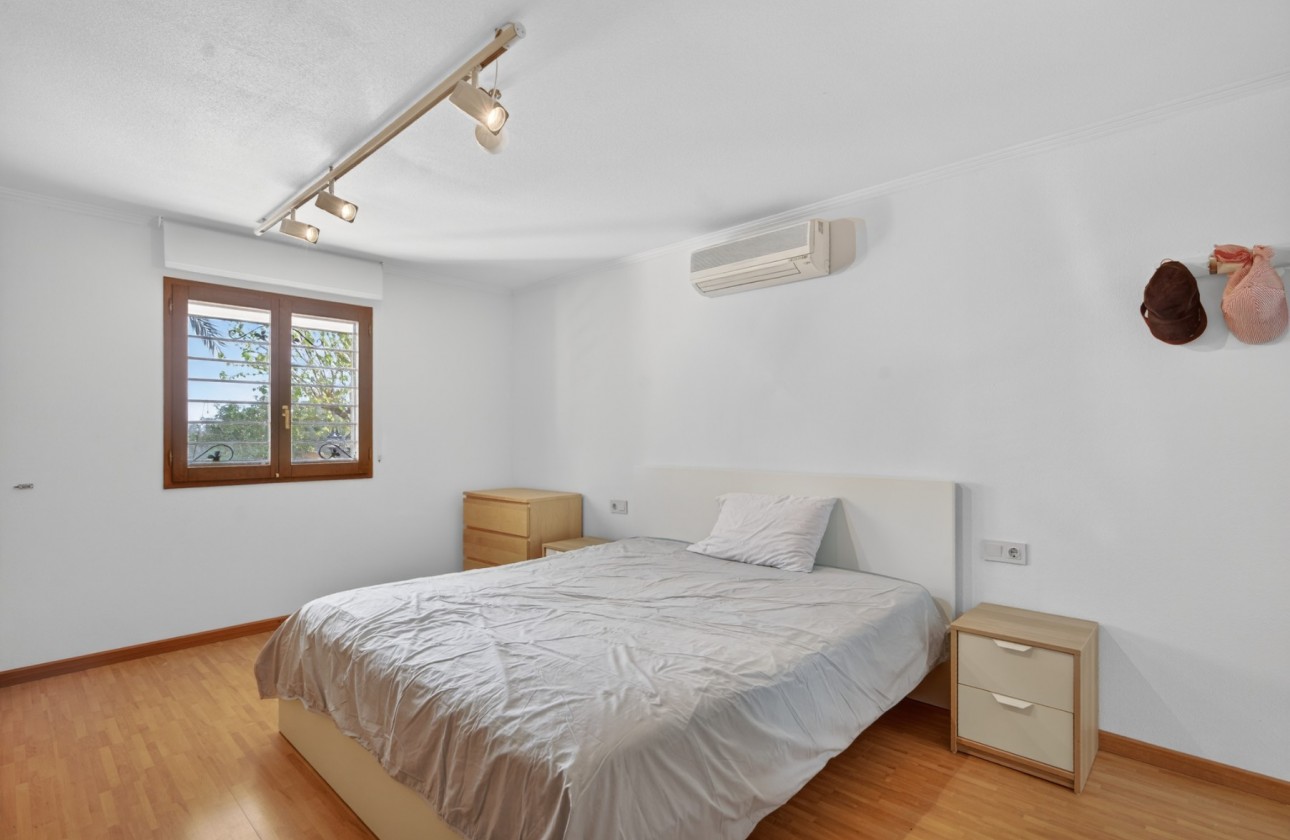 Brukte Boliger - Villa - Santa Pola