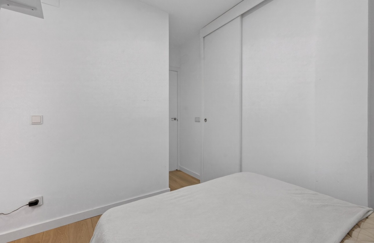 Segunda mano - Apartamento - Alicante - Centro