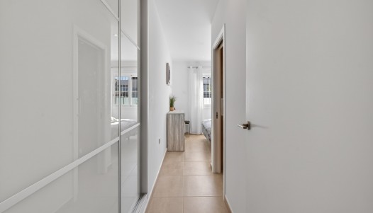 Resale - Ground Floor  - Torrevieja - Aguas Nuevas 