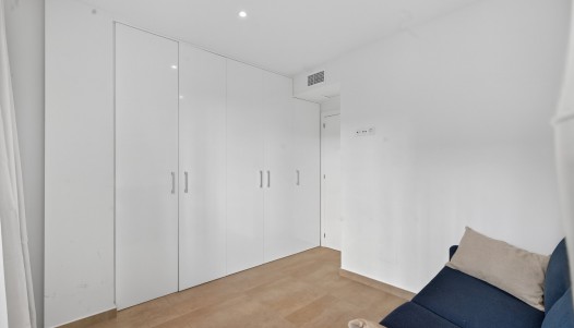 Resale - Ground Floor  - Torrevieja - Aguas Nuevas 