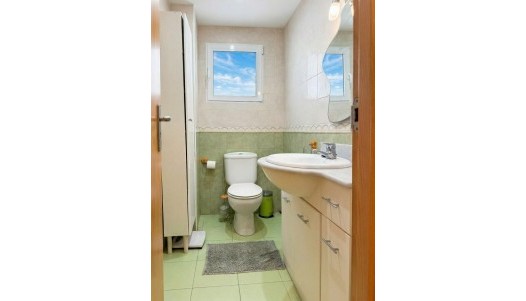 Resale - Apartment - Santa Pola