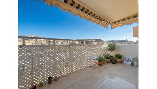 Resale - Apartment - Santa Pola