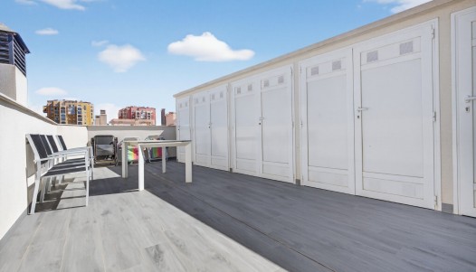 Resale - Apartment - Torrevieja - Playa de los Locos