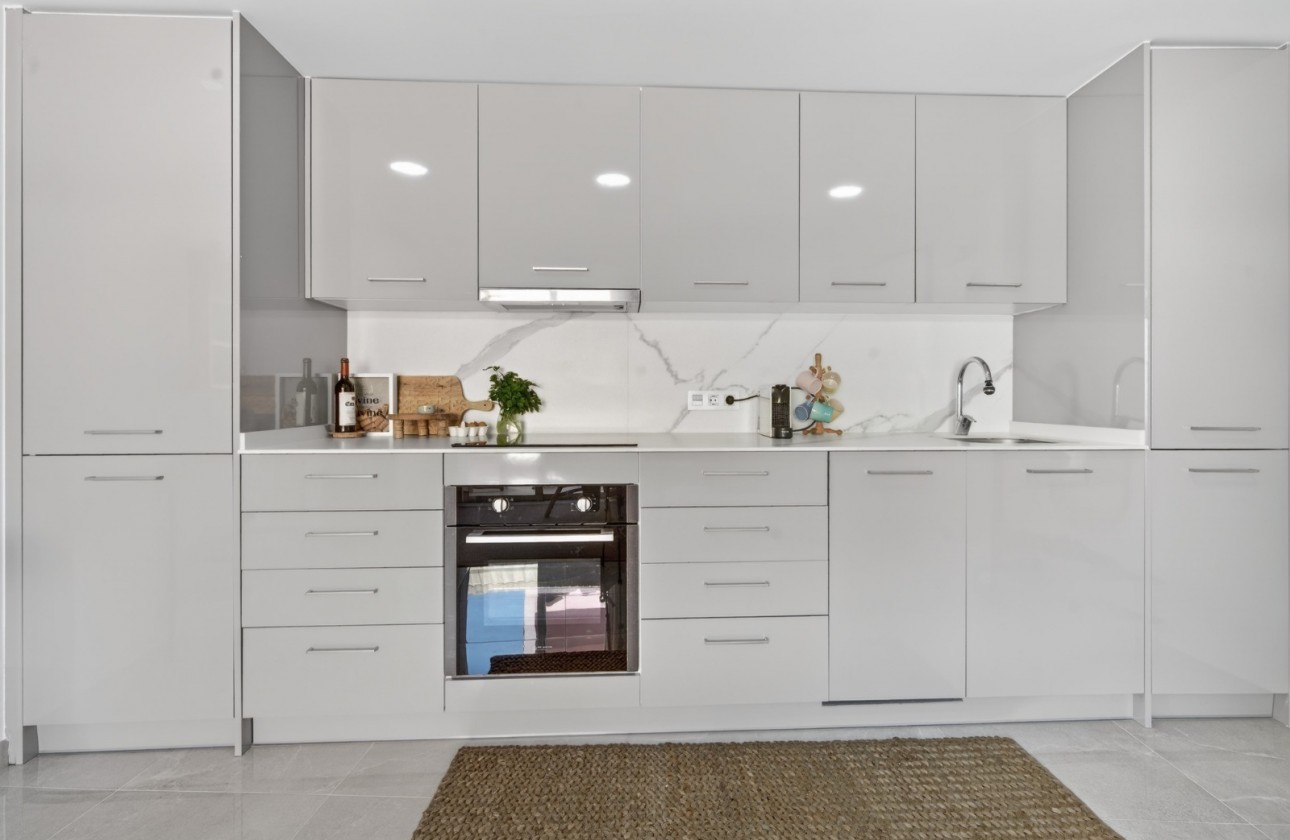 Resale - Apartment - Torrevieja - Playa de los Locos