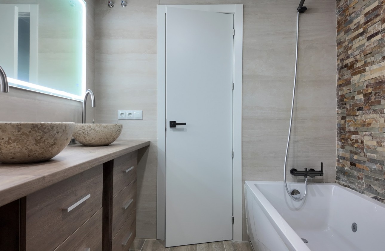 Resale - Duplex - Alicante - Center