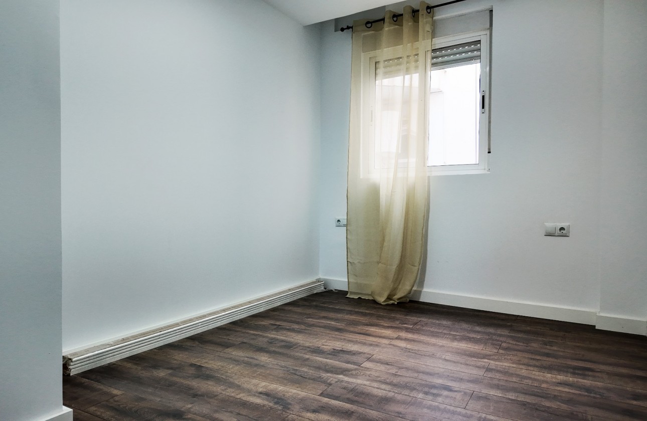 Resale - Duplex - Alicante - Center